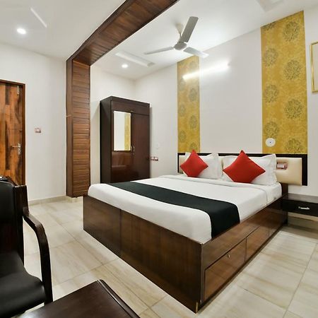 Capital O 39331 Hotel Retaj Bhīlwāra Kültér fotó