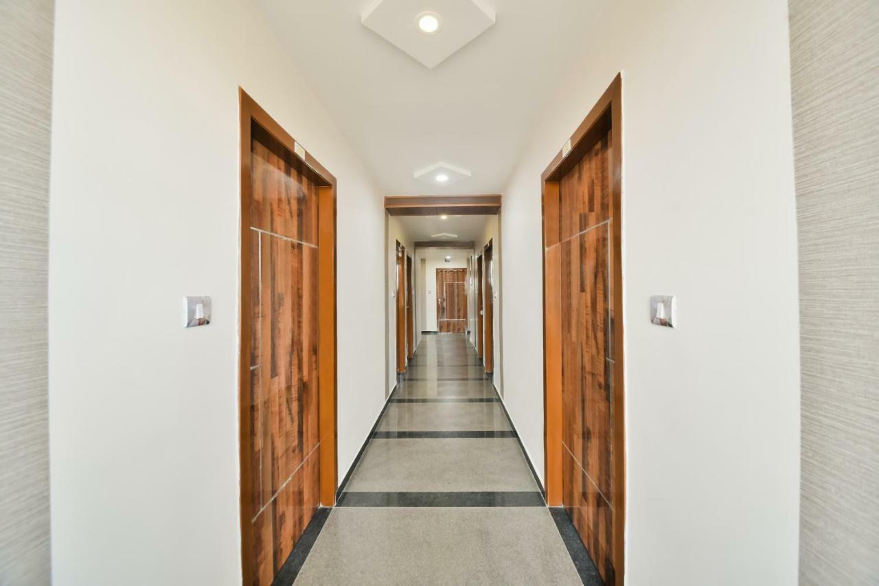 Capital O 39331 Hotel Retaj Bhīlwāra Kültér fotó