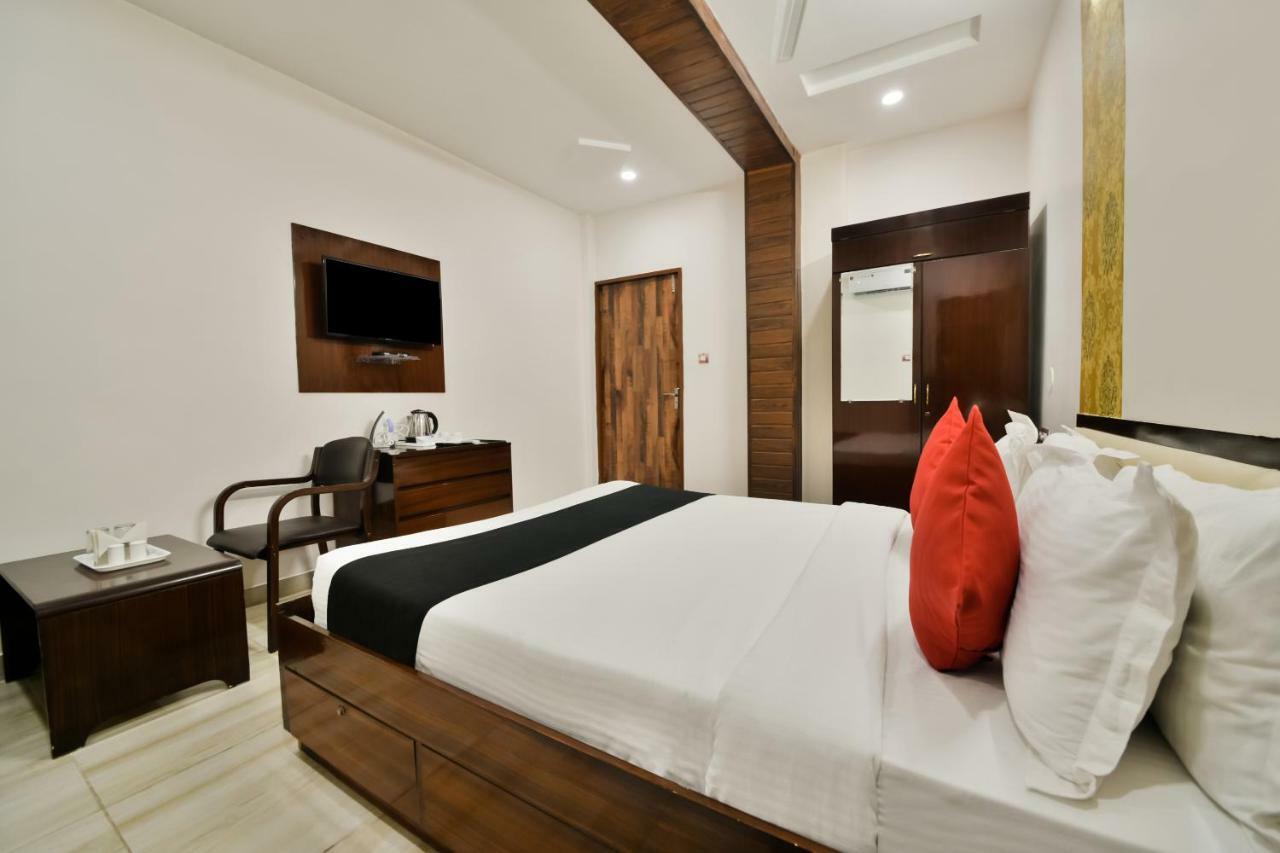 Capital O 39331 Hotel Retaj Bhīlwāra Kültér fotó