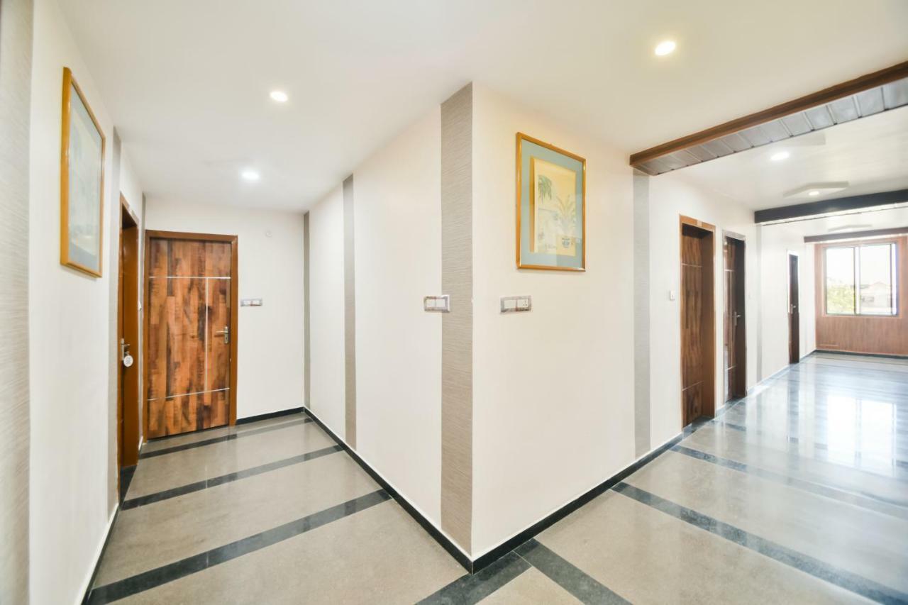 Capital O 39331 Hotel Retaj Bhīlwāra Kültér fotó